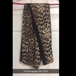 Torrid Leopard Leggings
